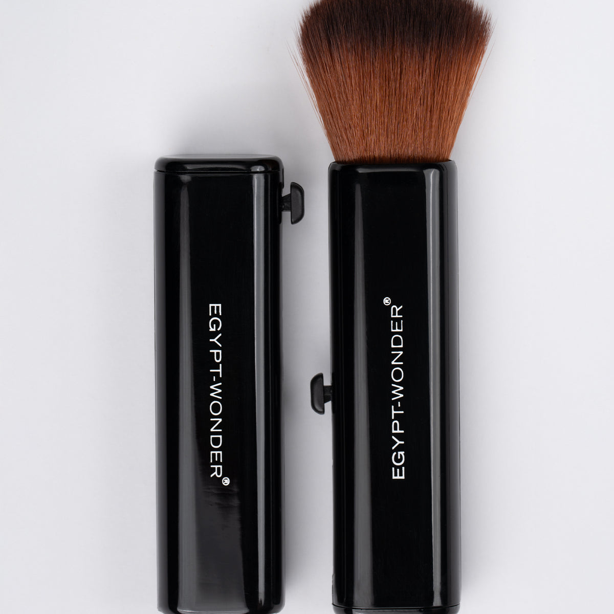 EGYPT-WONDER Pocket Powder Brush – handy cosmetic brush